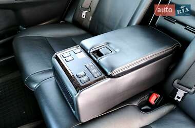 Седан Toyota Camry 2015 в Кривом Роге