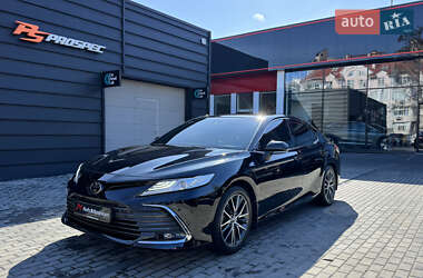 Седан Toyota Camry 2021 в Одессе