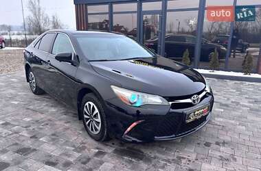 Седан Toyota Camry 2015 в Коломые