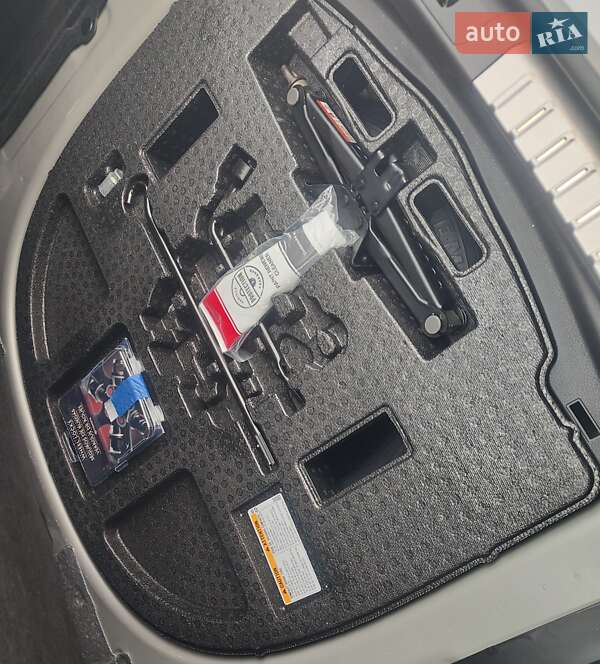 Седан Toyota Camry 2024 в Виннице фото 19 Седан Toyota Camry 2024 в Виннице