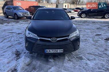 Седан Toyota Camry 2014 в Киеве