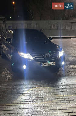 Седан Toyota Camry 2011 в Черкассах