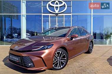 Седан Toyota Camry 2024 в Києві