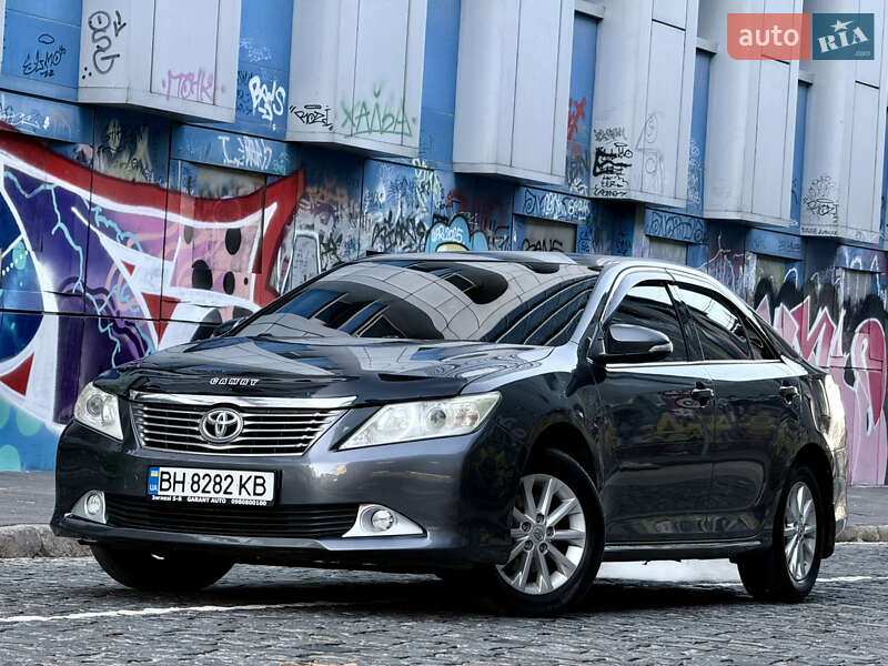 Toyota Camry 2013