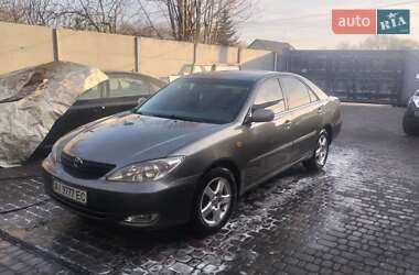 Седан Toyota Camry 2003 в Броварах