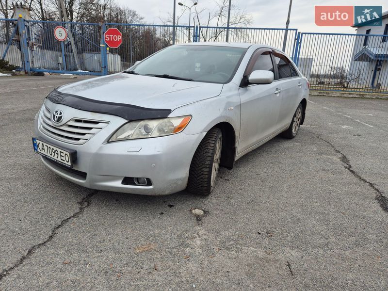 Toyota Camry 2007