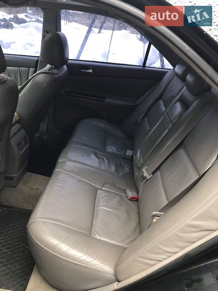 Седан Toyota Camry 2005 в Ужгороде