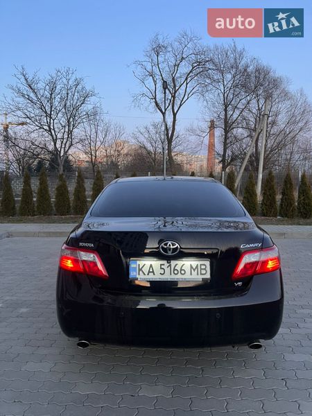 Седан Toyota Camry 2006 в Львове