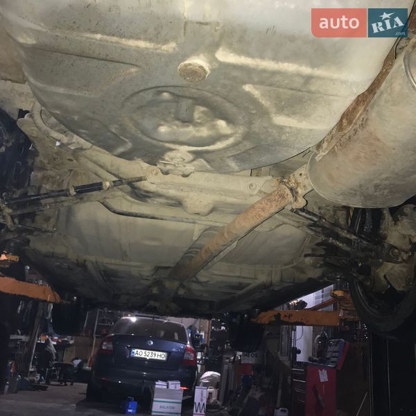 Седан Toyota Camry 2005 в Ужгороде