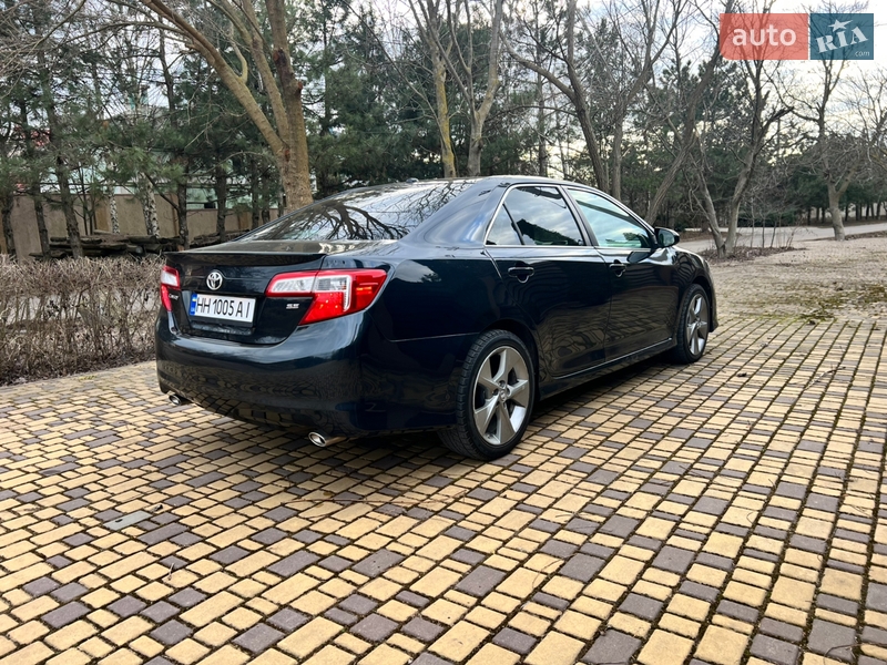 Седан Toyota Camry 2012 в Одессе