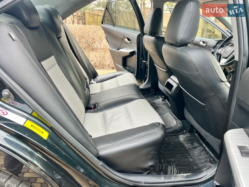 Седан Toyota Camry 2012 в Одессе