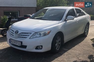 Седан Toyota Camry 2009 в Тернополе