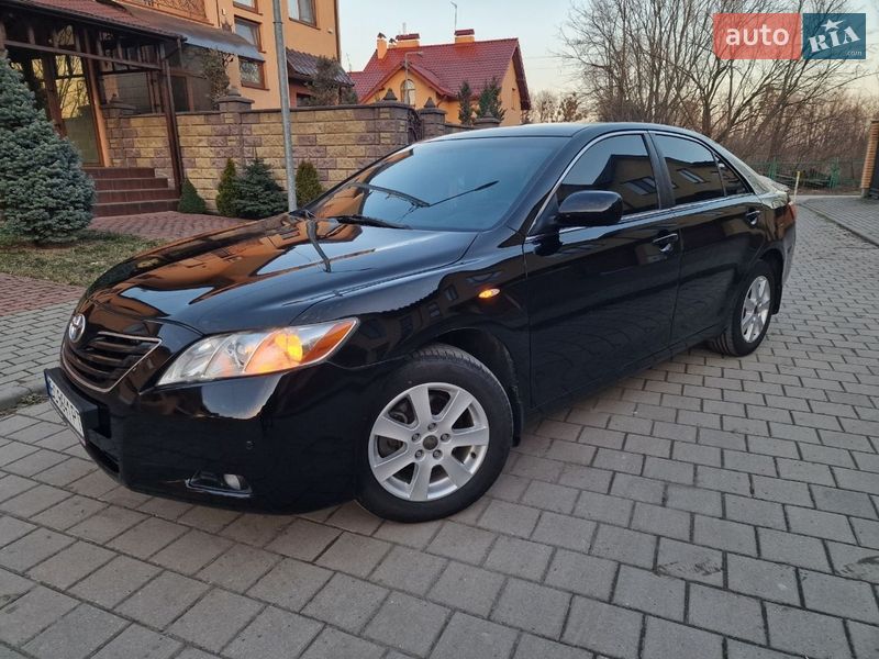 Седан Toyota Camry 2006 в Стрые