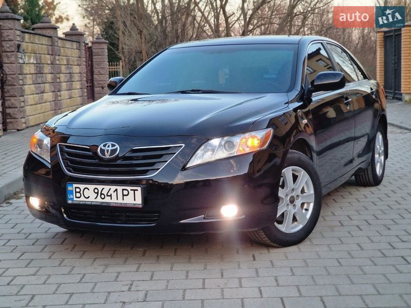 Седан Toyota Camry 2006 в Стрые