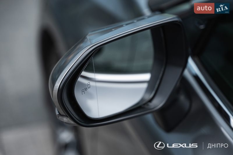 Седан Toyota Camry 2024 в Днепре