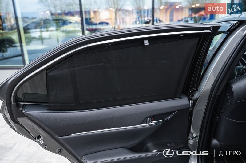 Седан Toyota Camry 2024 в Днепре