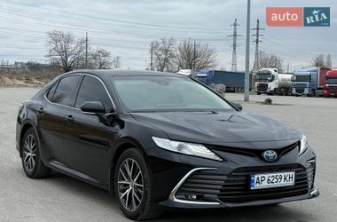 Седан Toyota Camry 2021 в Дніпрі