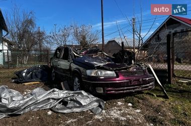 Седан Toyota Camry 1996 в Стрые