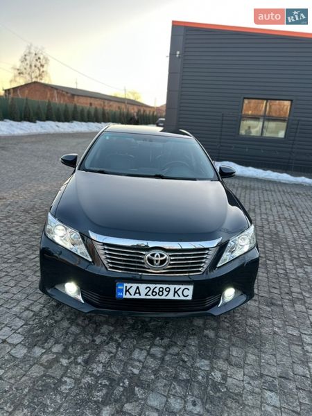 Toyota Camry 2012