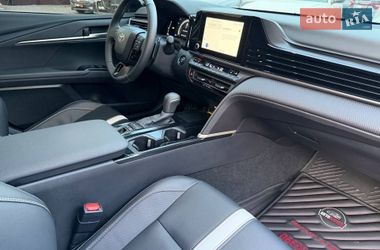 Седан Toyota Camry 2024 в Харкові