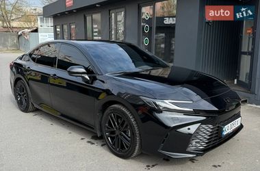 Седан Toyota Camry 2024 в Виннице