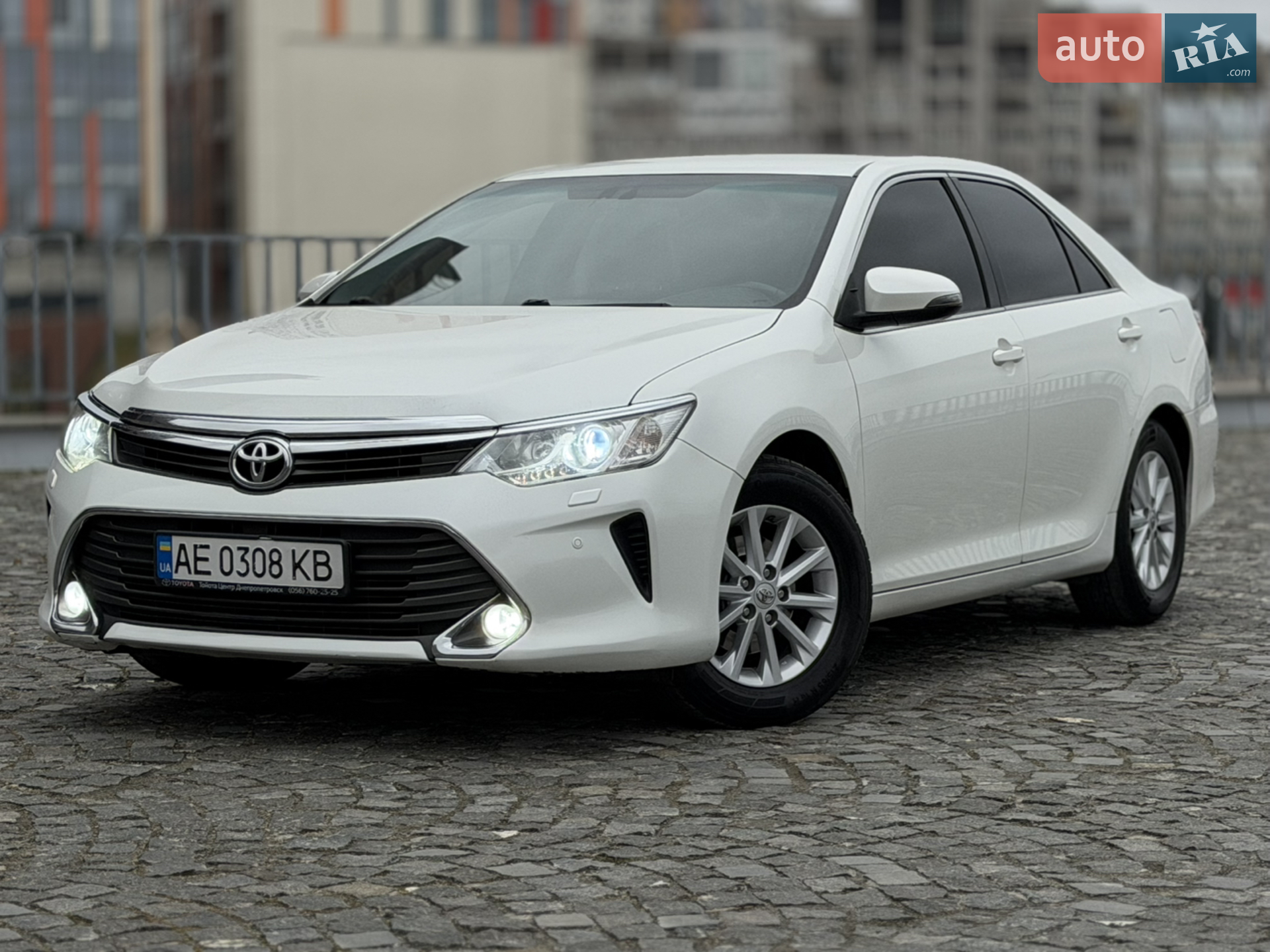 2014 Toyota Camry - мініатюра 3