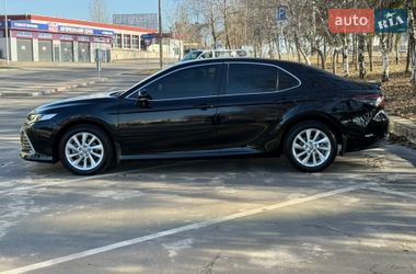 Седан Toyota Camry 2024 в Киеве