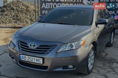 Седан Toyota Camry 2007 в Виннице