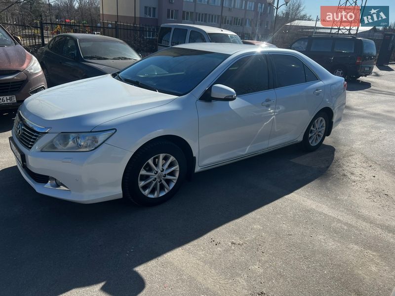 Седан Toyota Camry 2011 в Вишгороді
