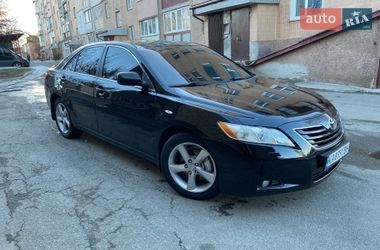 Седан Toyota Camry 2007 в Корсунь-Шевченківському