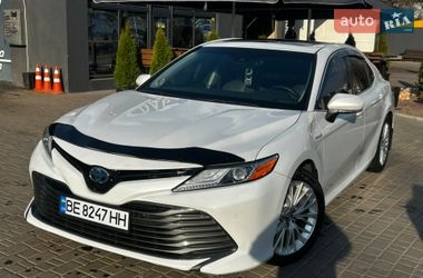 Седан Toyota Camry 2017 в Первомайську