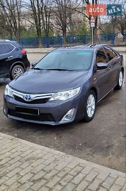 Седан Toyota Camry 2012 в Харкові