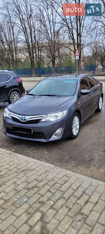 Toyota Camry 2012
