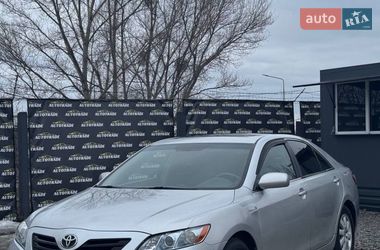 Седан Toyota Camry 2008 в Києві