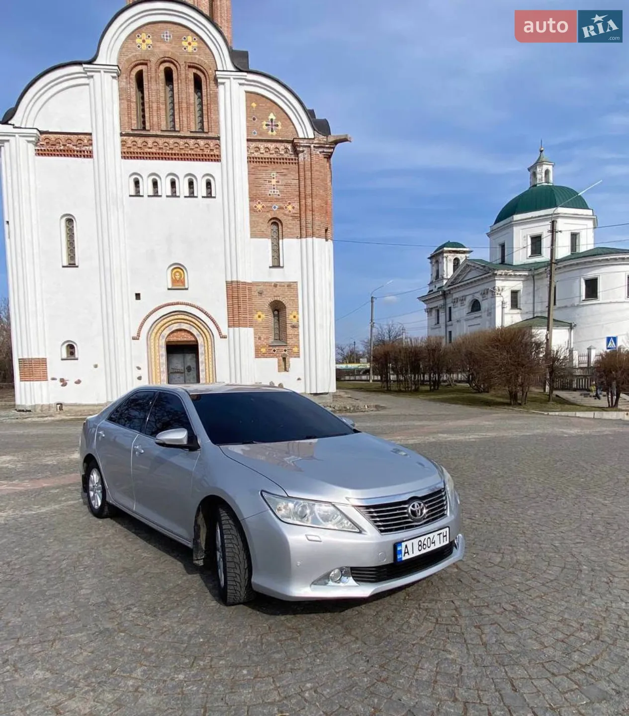 2012 Toyota Camry - фото 1