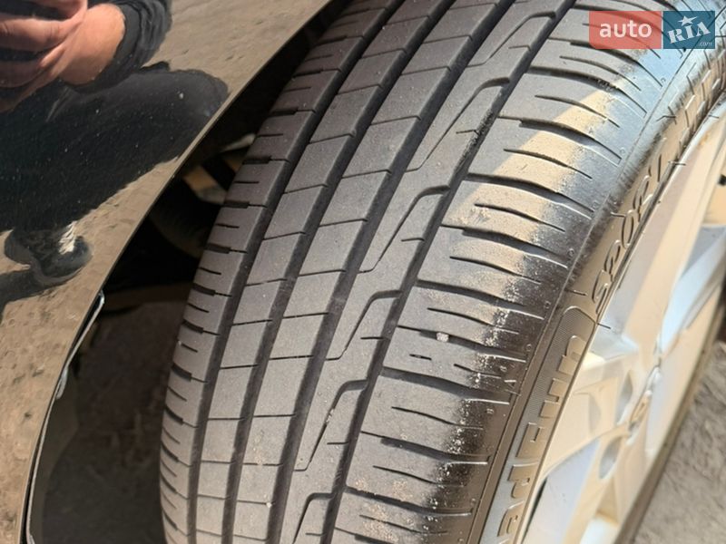 Седан Toyota Camry 2014 в Киеве