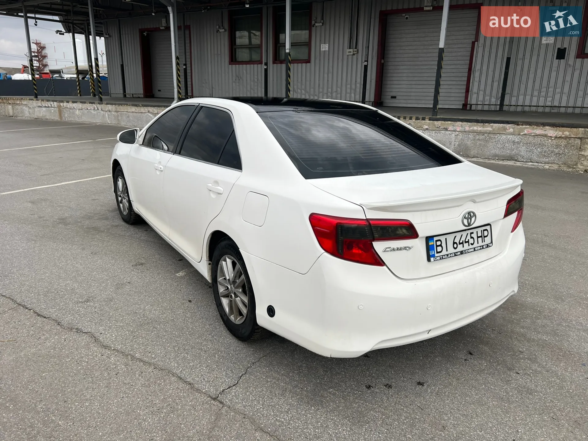2014 Toyota Camry - мініатюра 3