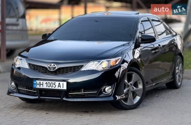 Седан Toyota Camry 2012 в Одессе