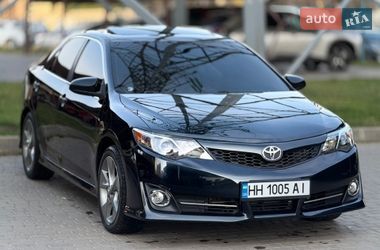 Седан Toyota Camry 2012 в Одессе