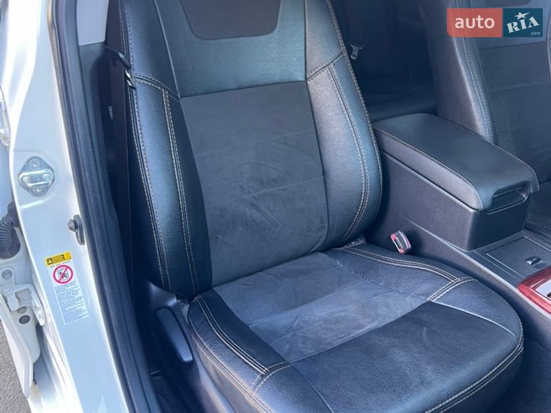 Седан Toyota Camry 2012 в Киеве