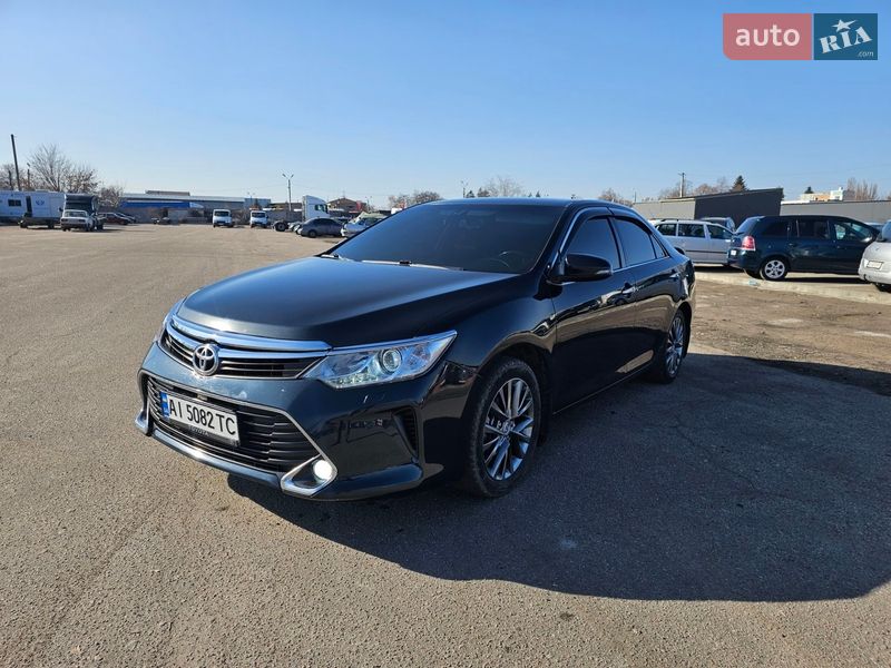 Toyota Camry 2015