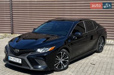 Седан Toyota Camry 2018 в Одесі