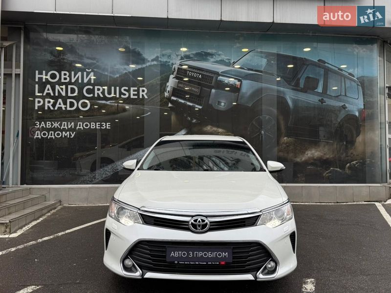 Седан Toyota Camry 2016 в Одессе