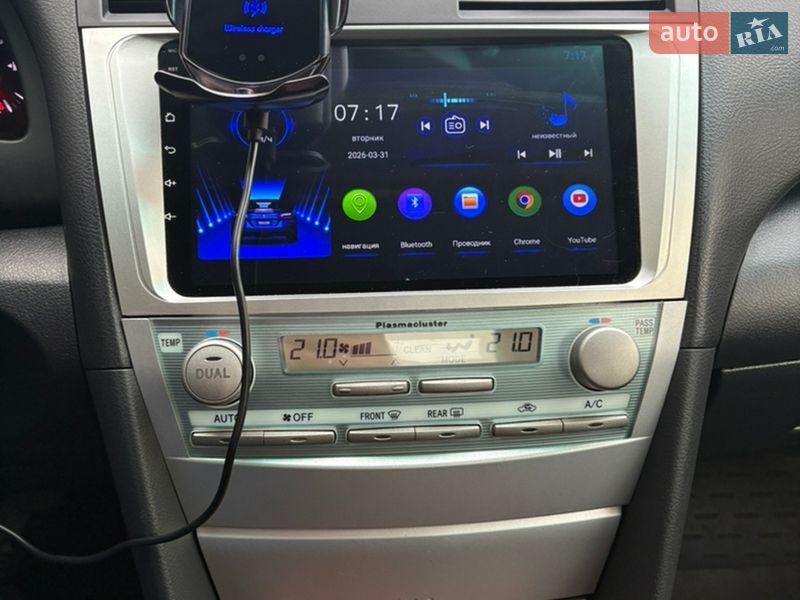 Седан Toyota Camry 2008 в Киеве