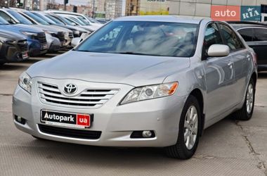Седан Toyota Camry 2007 в Харкові