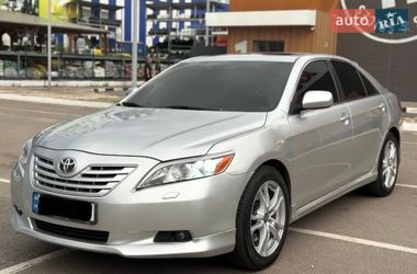 Седан Toyota Camry 2006 в Дніпрі