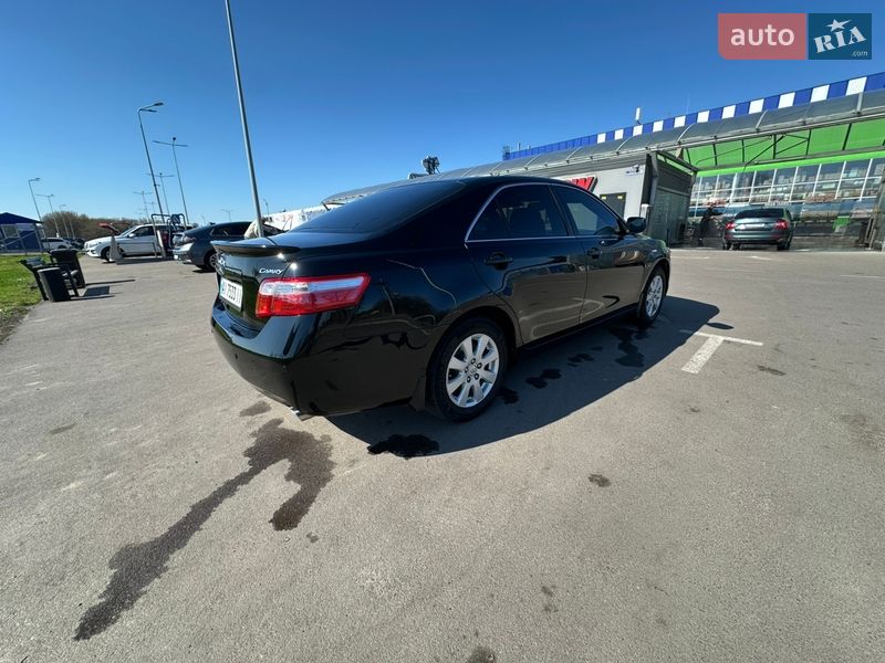 Седан Toyota Camry 2008 в Борисполе