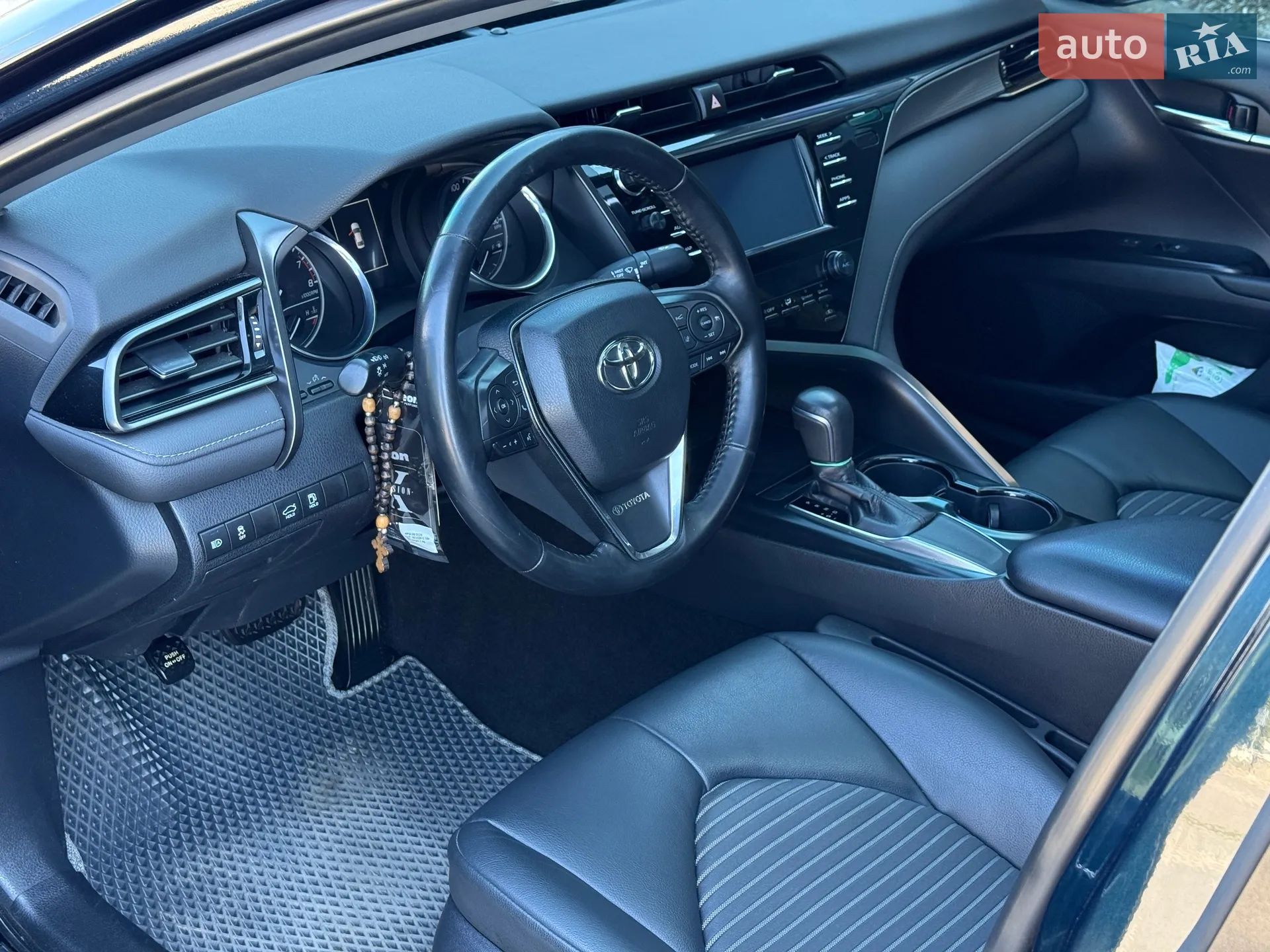 2019 Toyota Camry - мініатюра 15