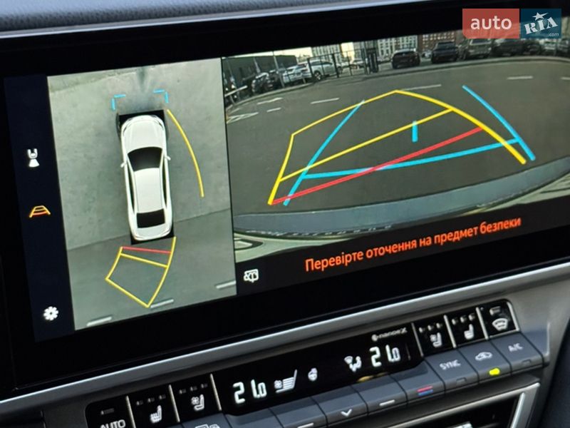 Седан Toyota Camry 2024 в Києві