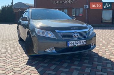 Седан Toyota Camry 2012 в Татарбунарах